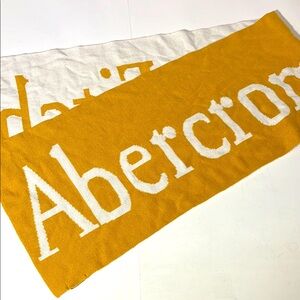Abercrombie & Fitch A&F Yellow and White Scarf winter accessory cold weather